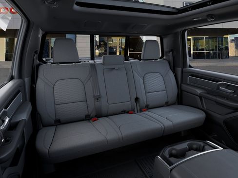 New 2026 RAM 1500 Big Horn AWD/4WD image 15