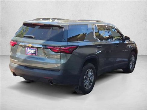 Used 2022 Chevrolet Traverse LT AWD/4WD image 5