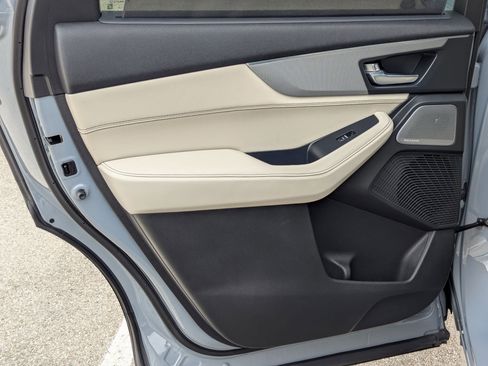 Used 2025 Acura MDX A-Spec image 16