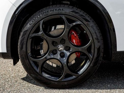 New 2025 Alfa Romeo Stelvio Sprint w/ Veloce Package image 15