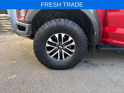 Used 2020 Ford F150 Raptor w/ Equipment Group 802A Luxury image 31