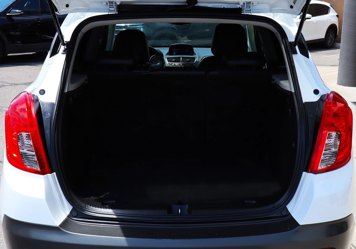 Used 2016 Buick Encore FWD image 23