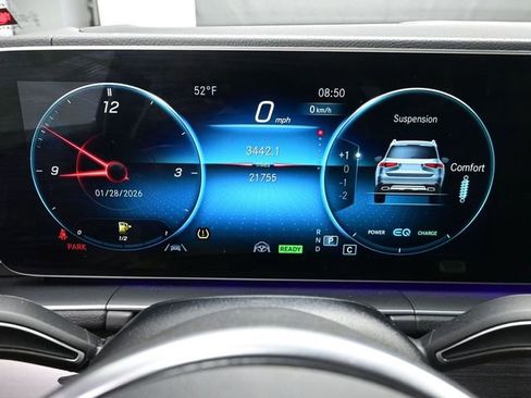 Used 2023 Mercedes-Benz GLS 450 4MATIC image 10