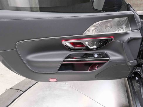 Used 2025 Mercedes-Benz AMG GT 43 image 22