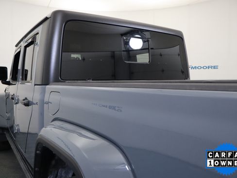 Used 2025 Jeep Gladiator Sport AWD/4WD image 11