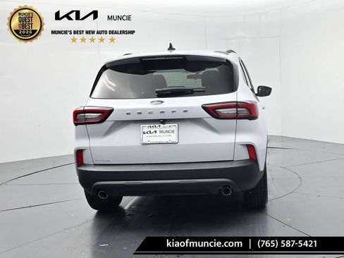 Used 2025 Ford Escape ST-Line FWD image 7