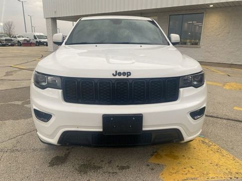 Certified 2018 Jeep Grand Cherokee Altitude image 6