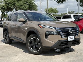 Used 2025 Nissan Rogue SV w/ SV Premium Package video 2