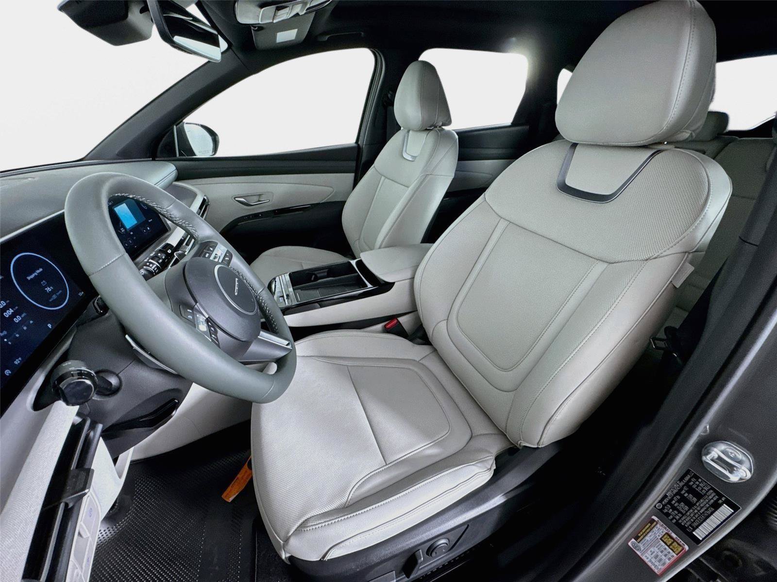 New 2026 Hyundai Tucson Limited w/ Tow & Go Package FWD image 11