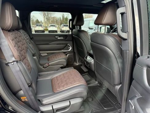 New 2026 Nissan Armada Platinum image 30