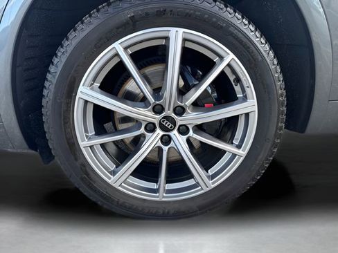 Used 2022 Audi SQ5 Premium w/ Convenience Package image 26