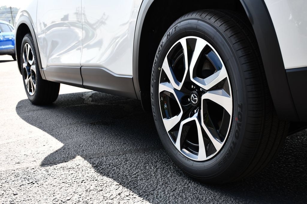 New 2026 MAZDA CX-5 Preferred AWD/4WD image 9