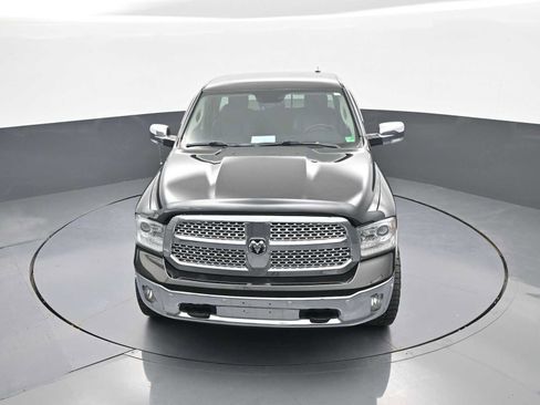 Used 2017 RAM 1500 Laramie w/ Convenience Group AWD/4WD image 27