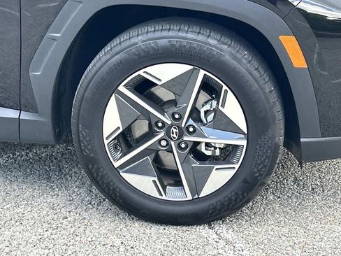 Certified 2025 Hyundai Tucson SEL FWD image 9
