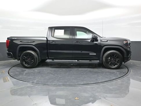 Used 2022 GMC Sierra 1500 Elevation AWD/4WD image 8