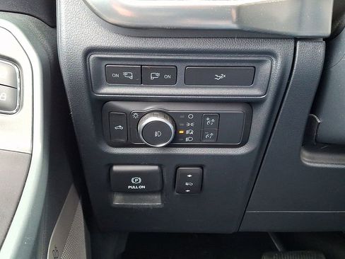 Used 2022 Ford F150 Lariat w/ Equipment Group 502A High AWD/4WD image 28