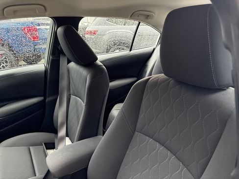 Used 2025 Toyota Corolla LE FWD image 9