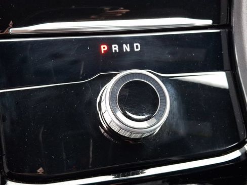Used 2023 Jeep Grand Cherokee Altitude AWD/4WD image 19
