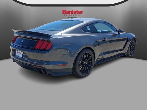 Used 2017 Ford Mustang Shelby GT350 w/ Electronics Package RWD image 4