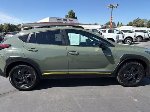 Used 2024 Subaru Crosstrek 2.5i Sport AWD/4WD image 3