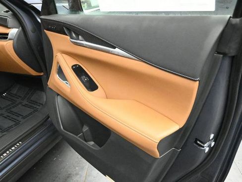 Certified 2025 INFINITI QX60 Sensory image 27