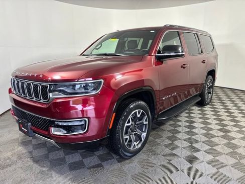 Certified 2024 Jeep Wagoneer Series III AWD/4WD image 3