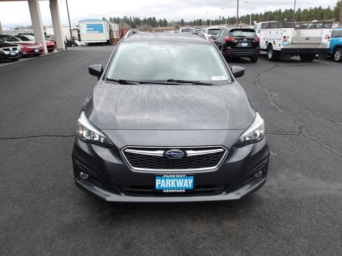 Used 2018 Subaru Impreza 2.0i Premium AWD/4WD image 8