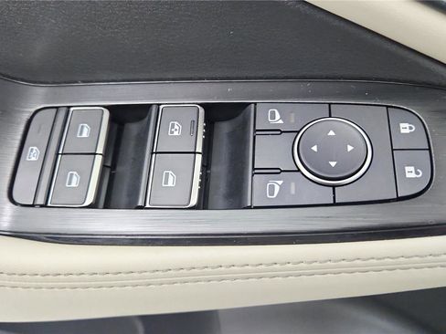 Used 2023 Nissan Rogue SL w/ SL Premium Package AWD/4WD image 12