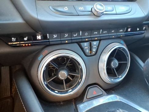 Used 2019 Chevrolet Camaro LT image 16