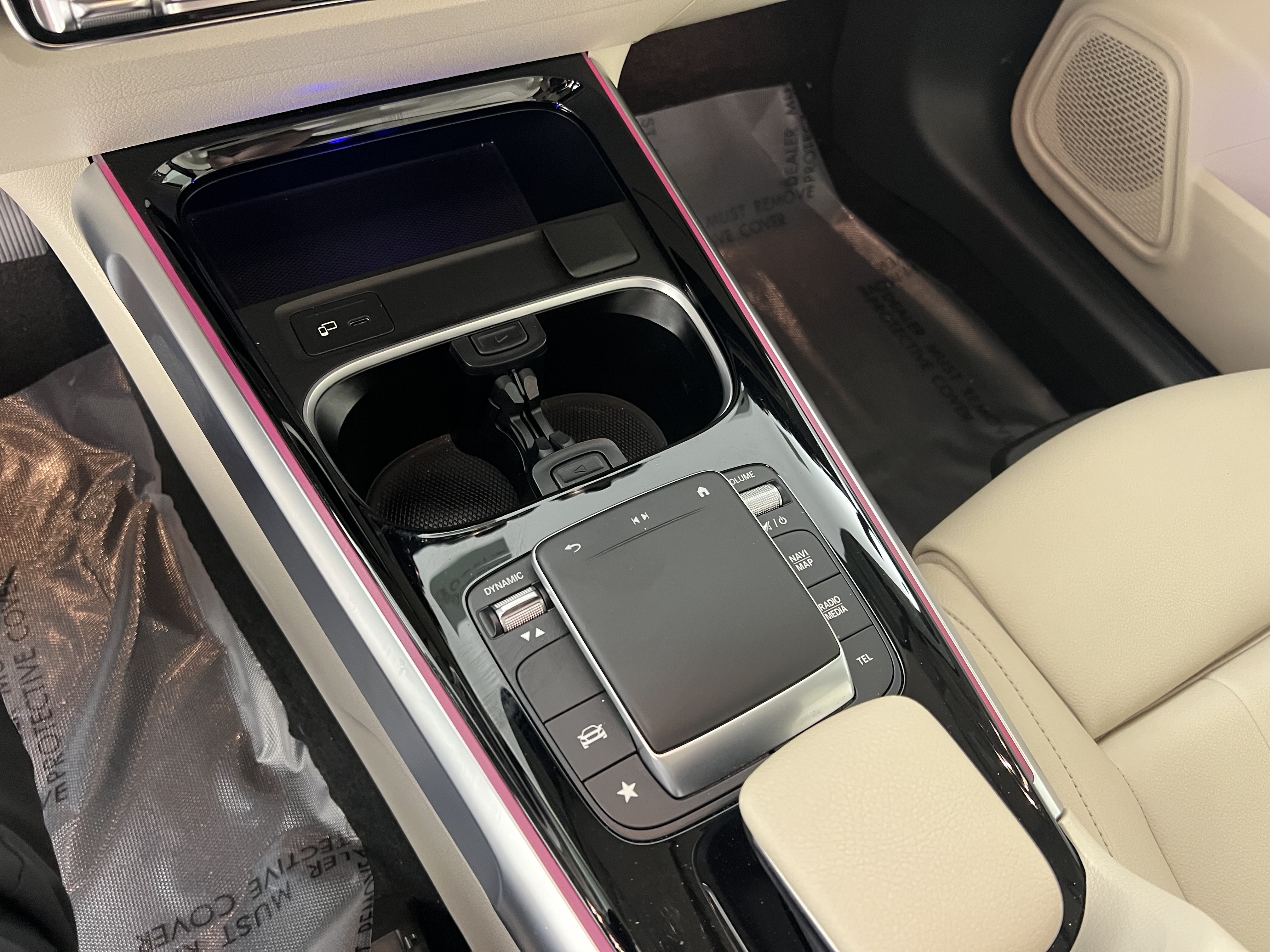 Certified 2023 Mercedes-Benz GLB 250 4MATIC image 34