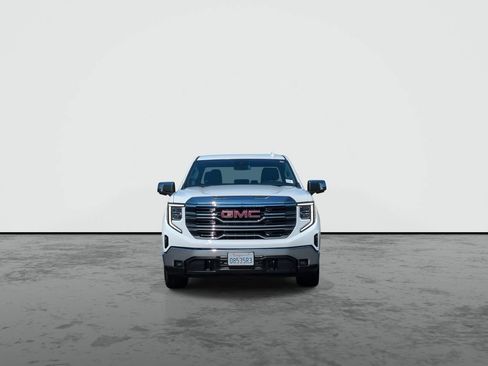 Used 2024 GMC Sierra 1500 SLT RWD image 3