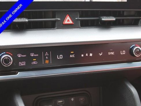Used 2025 Kia Sportage SX image 39
