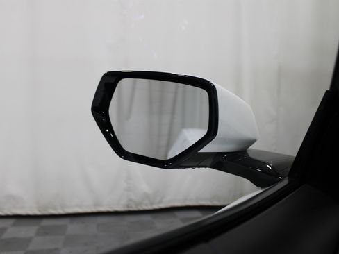 Used 2020 Chevrolet Corvette Stingray Coupe w/ 1LT image 15