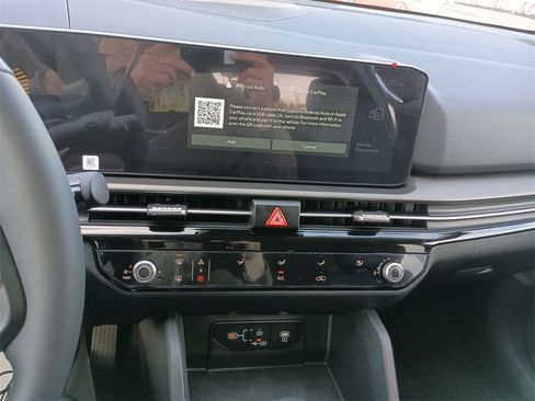 New 2026 Kia Sportage LX image 25