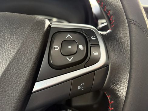 Used 2017 Toyota Camry XSE w/ Moonroof Package FWD image 29