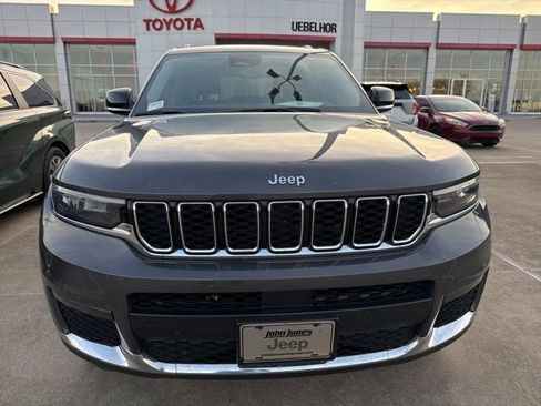 Used 2023 Jeep Grand Cherokee L Limited w/ Trailer Tow Group (B) image 13