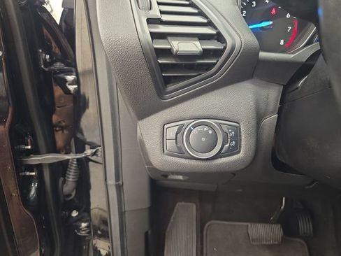 Used 2019 Ford Escape SEL AWD/4WD image 32