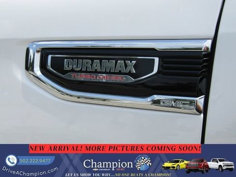 Used 2025 GMC Sierra 1500 Denali w/ Denali Reserve Package AWD/4WD image 12