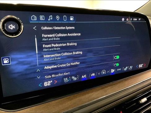 Used 2025 Chevrolet Tahoe High Country w/ Sun And Tow Package image 39