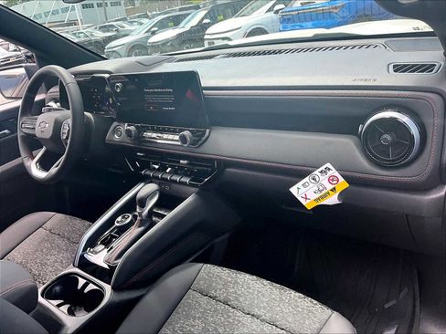 New 2025 Chevrolet Colorado Z71 image 10