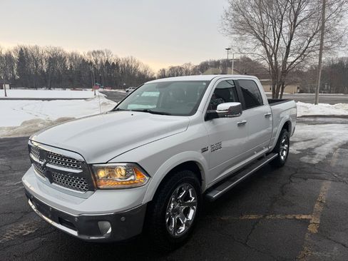 Used 2015 RAM 1500 Laramie w/ Convenience Group image 1