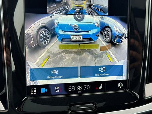 Used 2024 Volvo S60 B5 Plus image 21