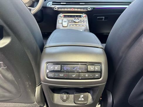 Certified 2024 Hyundai Palisade Calligraphy AWD/4WD image 10