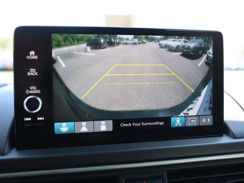 Used 2025 Honda Pilot Touring image 31