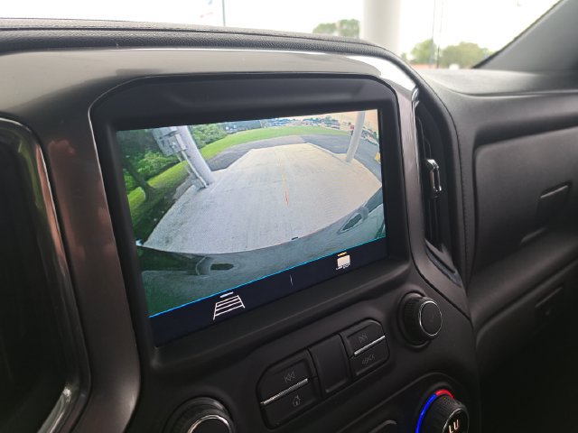 Used 2022 Chevrolet Silverado 1500 RST AWD/4WD image 11