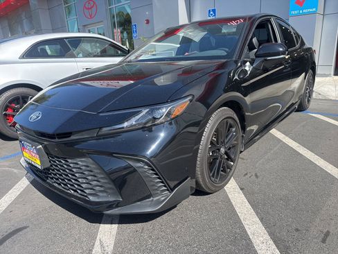 Certified 2025 Toyota Camry SE w/ Multimedia Upgrade Package FWD image 1