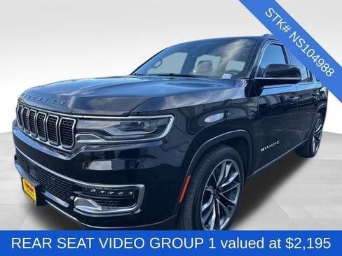 Used 2022 Jeep Wagoneer Series III w/ Premium Group I image 3