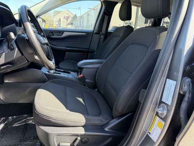Used 2024 Ford Escape Active AWD/4WD image 16