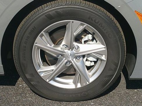 Certified 2023 Hyundai Sonata SE image 22