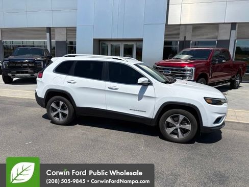Used 2020 Jeep Cherokee Limited w/ Technology Group AWD/4WD image 5